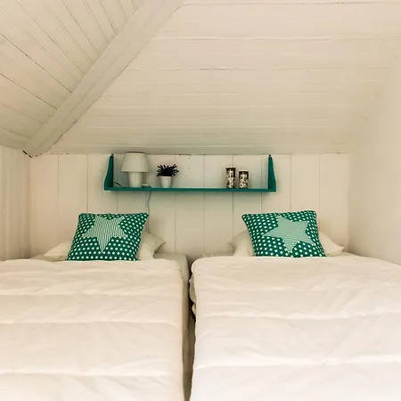 Albergue Pura Vida Beach